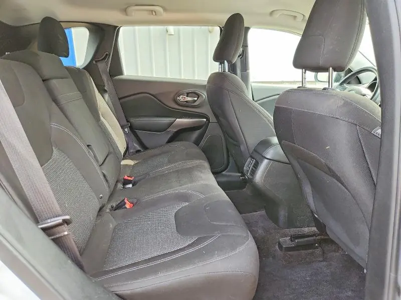 2019 JEEP CHEROKEE SPORT  