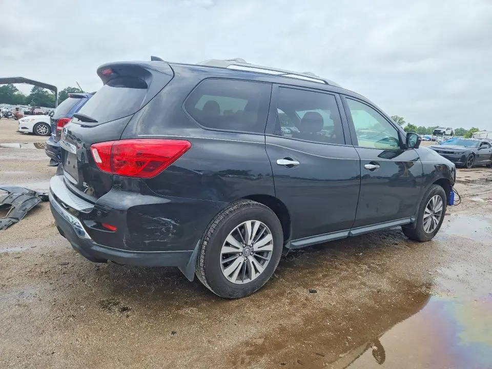 2020 NISSAN PATHFINDER SL  