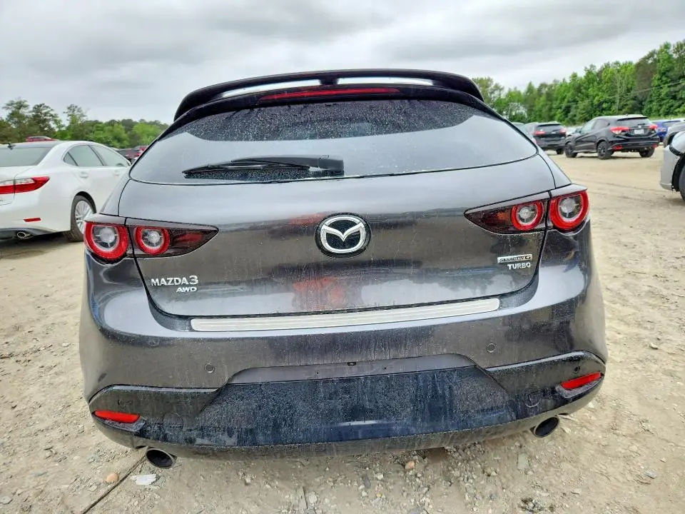 2024 MAZDA 3 PREMIUM PLUS  