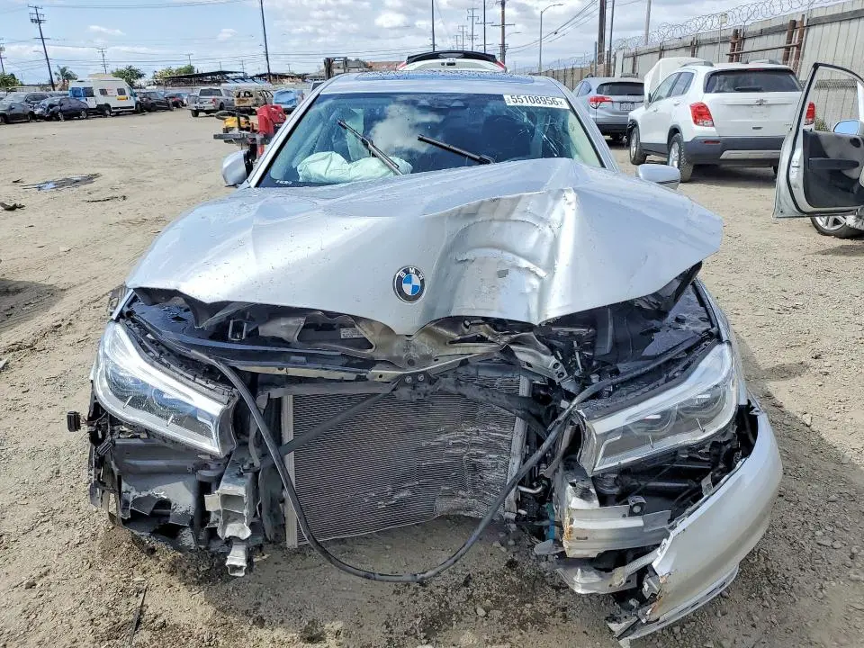 2018 BMW 750 I  