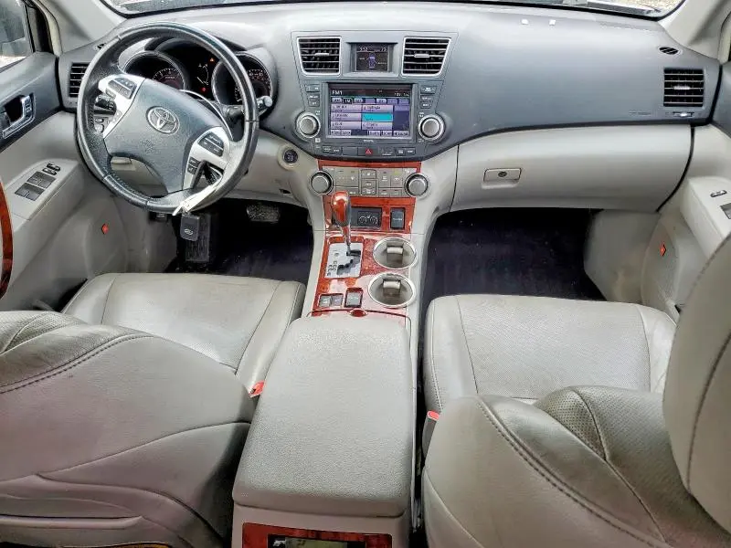 2012 TOYOTA HIGHLANDER LIMITED  
