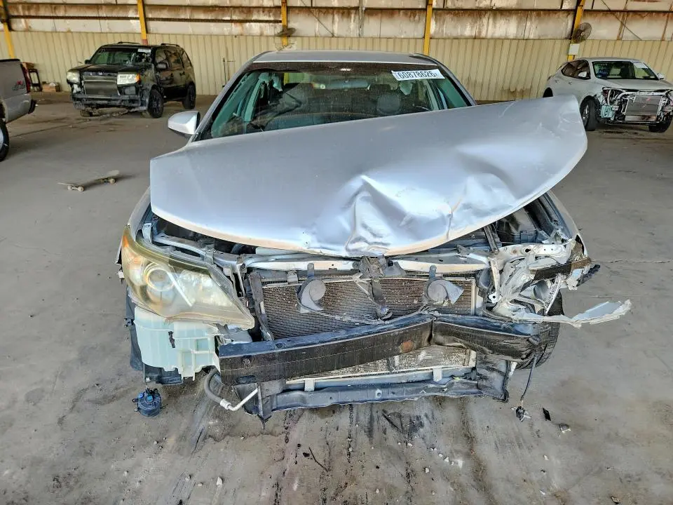 2012 TOYOTA CAMRY SE  