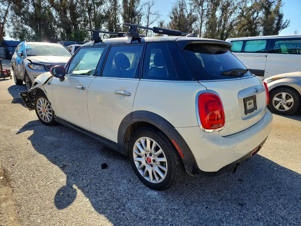 2015 MINI COOPER   