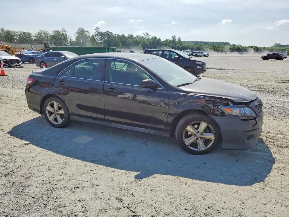 2010 TOYOTA CAMRY SE  