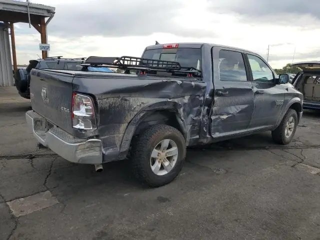2016 RAM 1500 SLT  