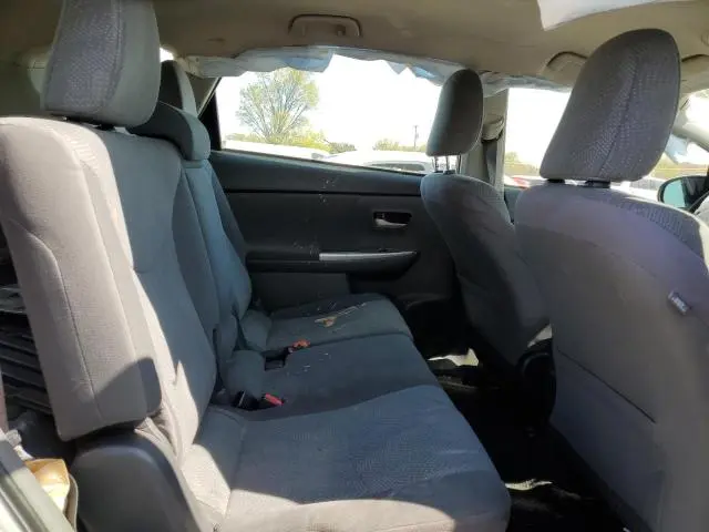 2013 TOYOTA PRIUS V   