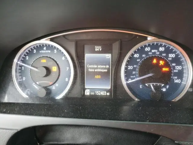 2015 TOYOTA CAMRY LE  