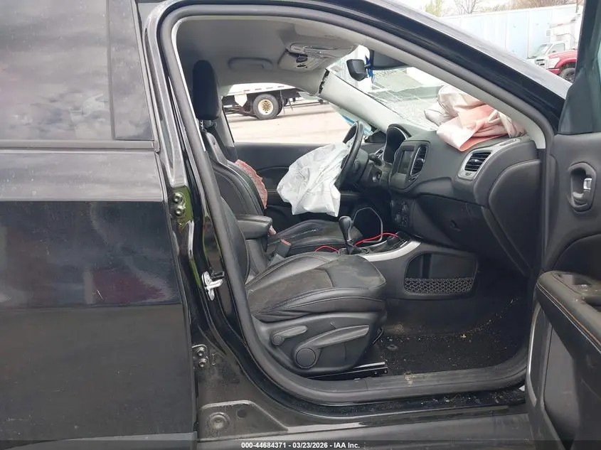 2020 JEEP COMPASS LATITUDE 4X4
