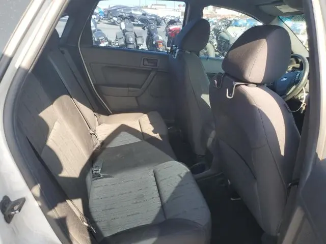 2011 FORD FOCUS SE