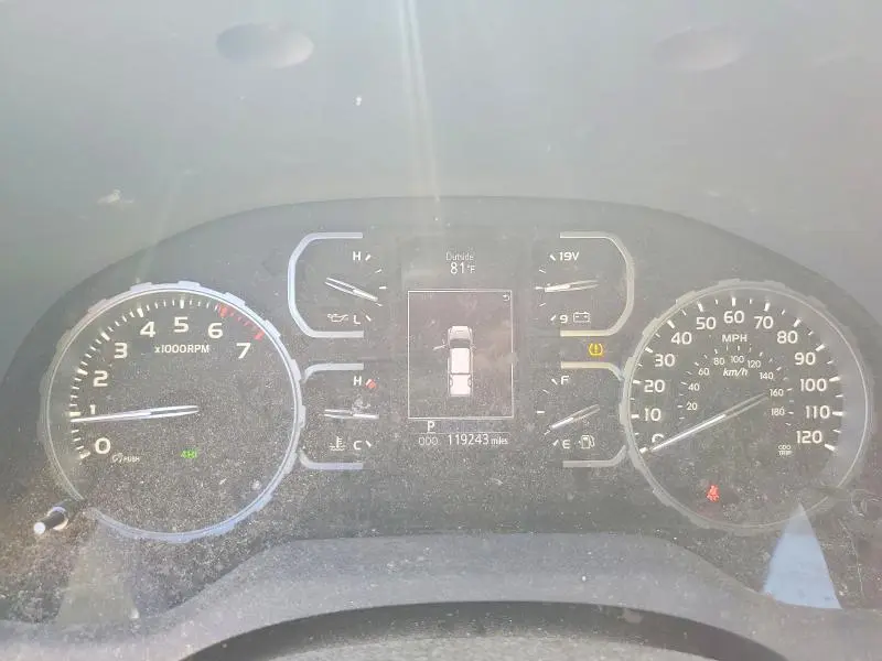 2020 TOYOTA TUNDRA SR5  