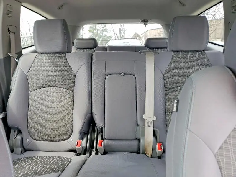 2014 CHEVROLET TRAVERSE LS  