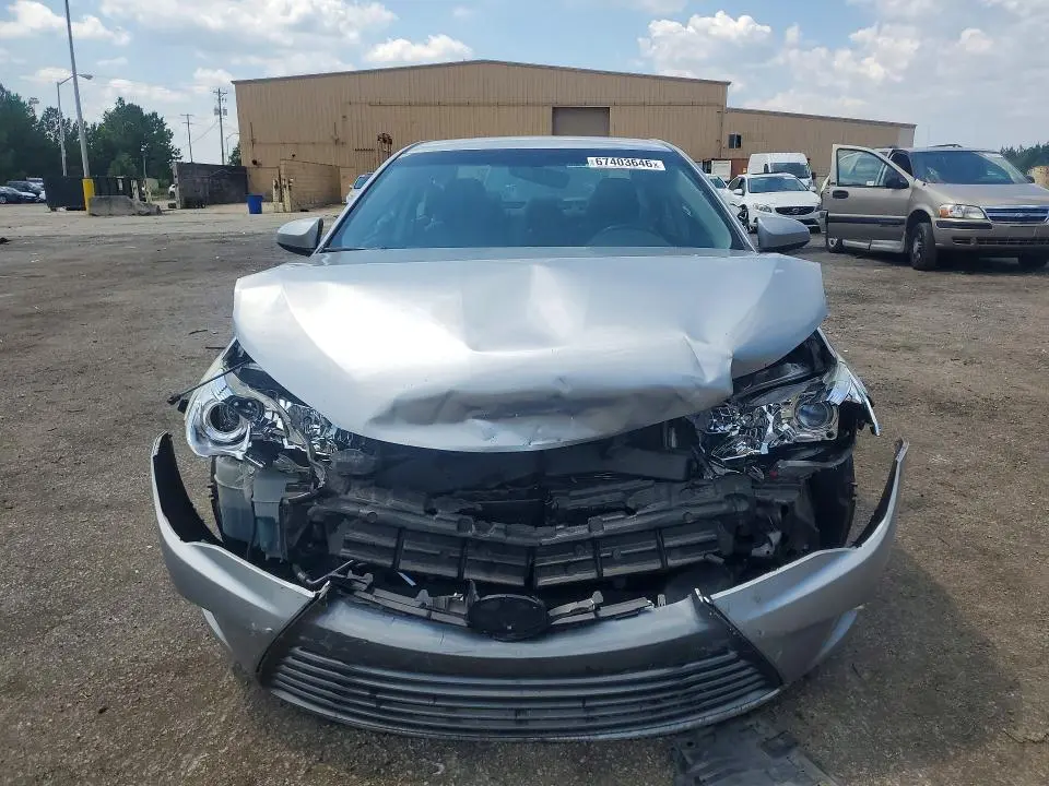 2017 TOYOTA CAMRY XLE  