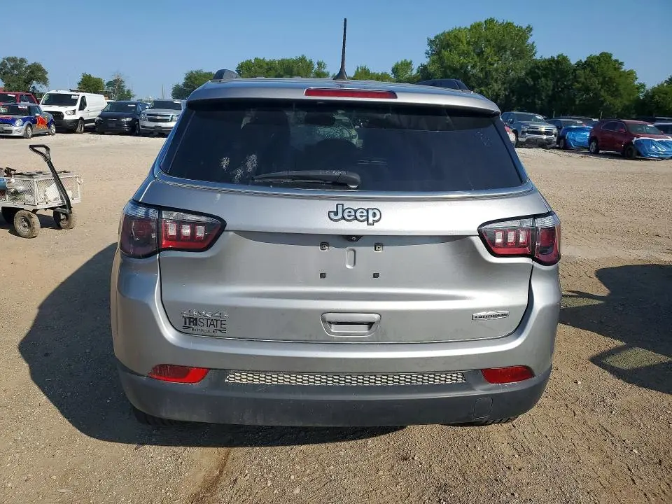 2022 JEEP COMPASS LATITUDE LUX  