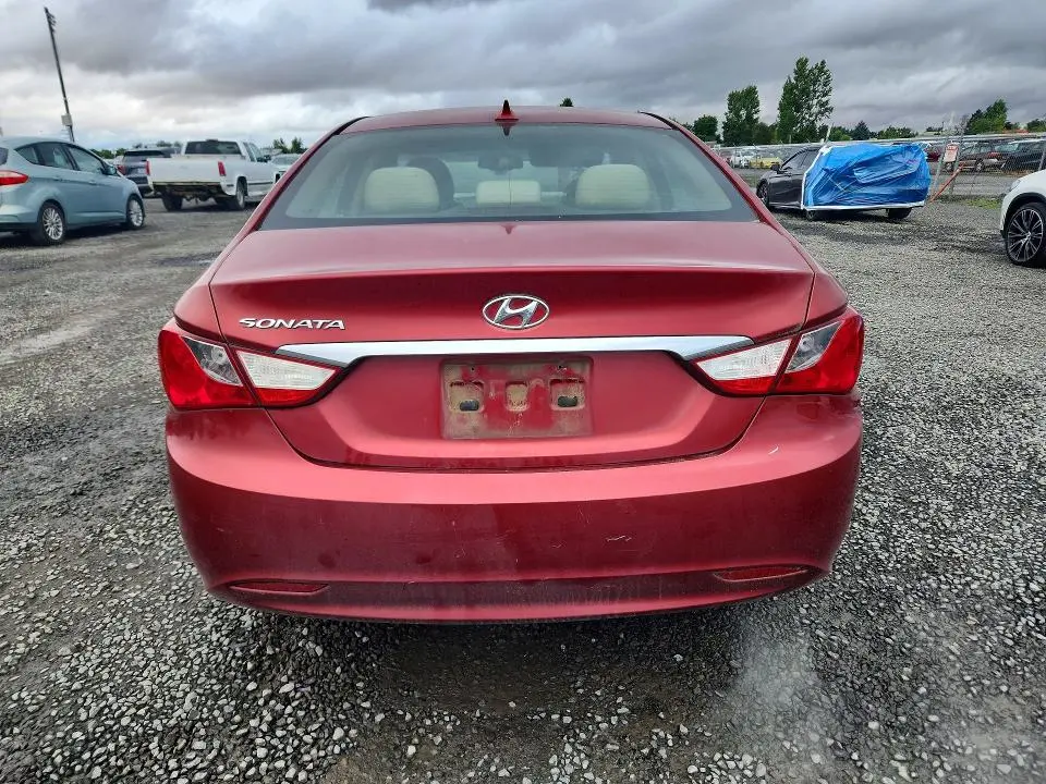 2012 HYUNDAI SONATA GLS  