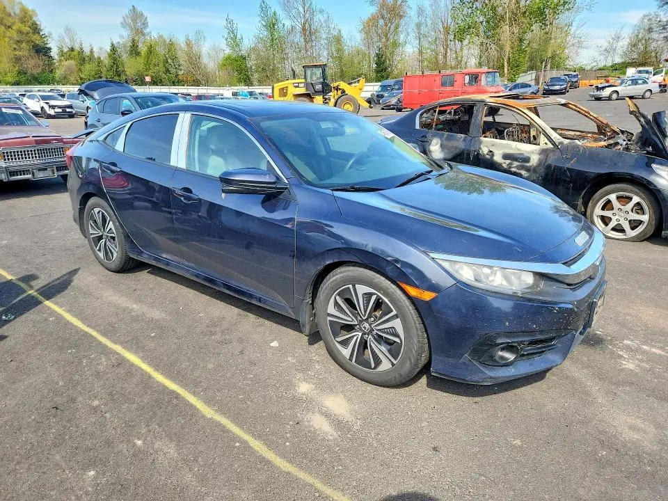 2016 HONDA CIVIC EX  