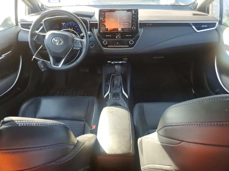 2021 TOYOTA COROLLA XSE  