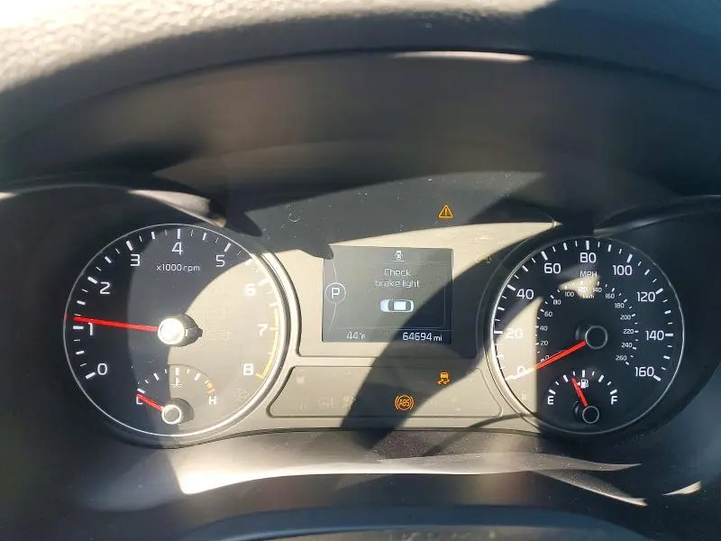 2017 KIA OPTIMA LX  