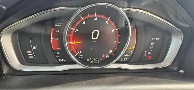 2017 VOLVO XC60 T5 DYNAMIC  