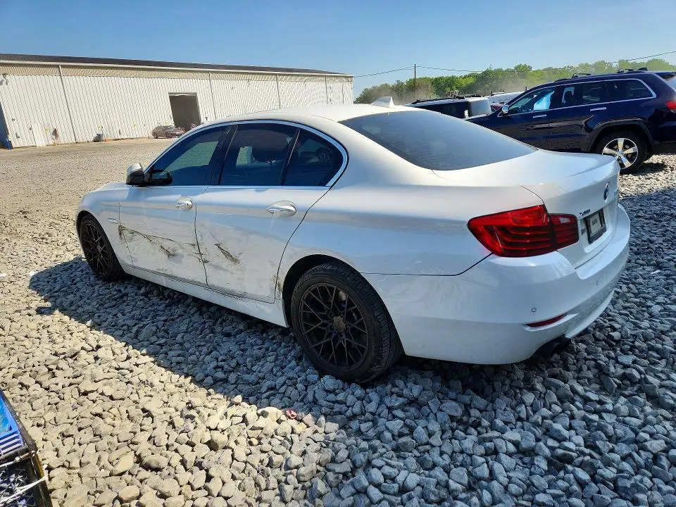 2016 BMW 528 XI  