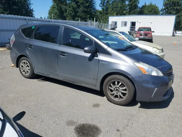 2013 TOYOTA PRIUS V   