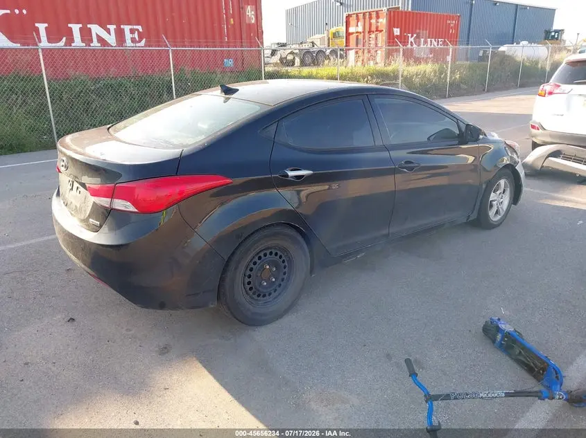 2013 HYUNDAI ELANTRA LIMITED