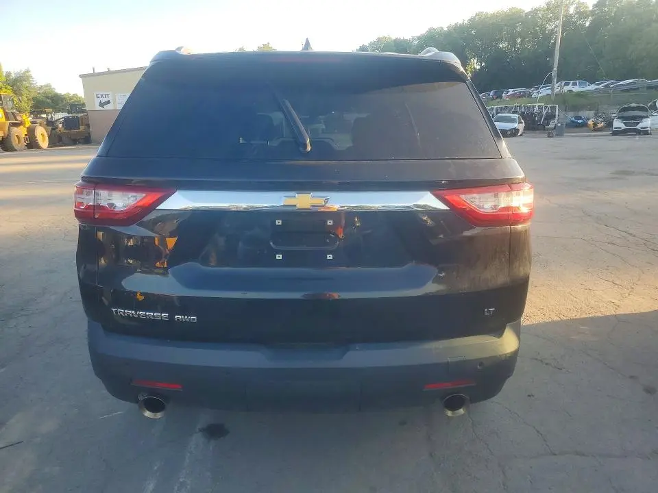 2018 CHEVROLET TRAVERSE LT  