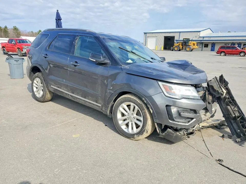 2016 FORD EXPLORER XLT  