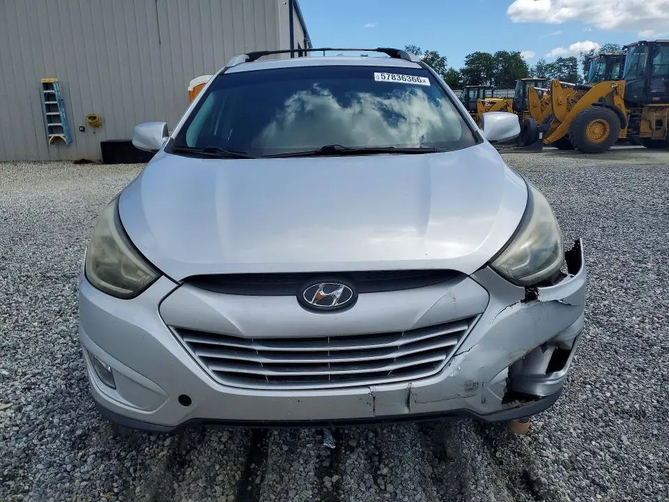 2025 HYUNDAI TUCSON BASE  