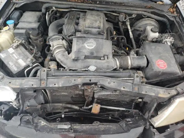 2010 NISSAN PATHFINDER S  