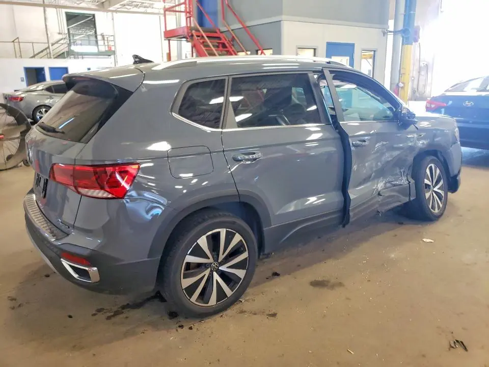 2023 VOLKSWAGEN TAOS SE  