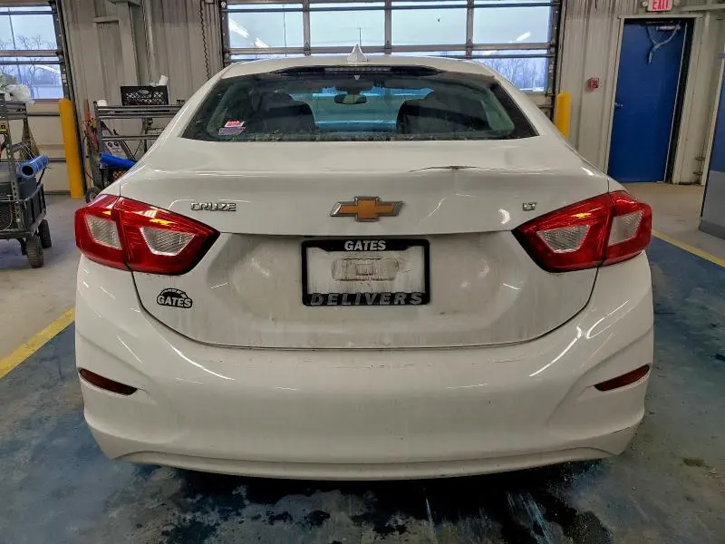 2016 CHEVROLET CRUZE LT  