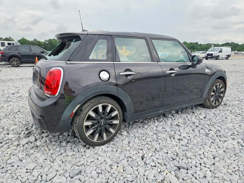 2015 MINI COOPER S  