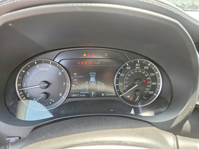 2022 INFINITI QX50 LUXE  