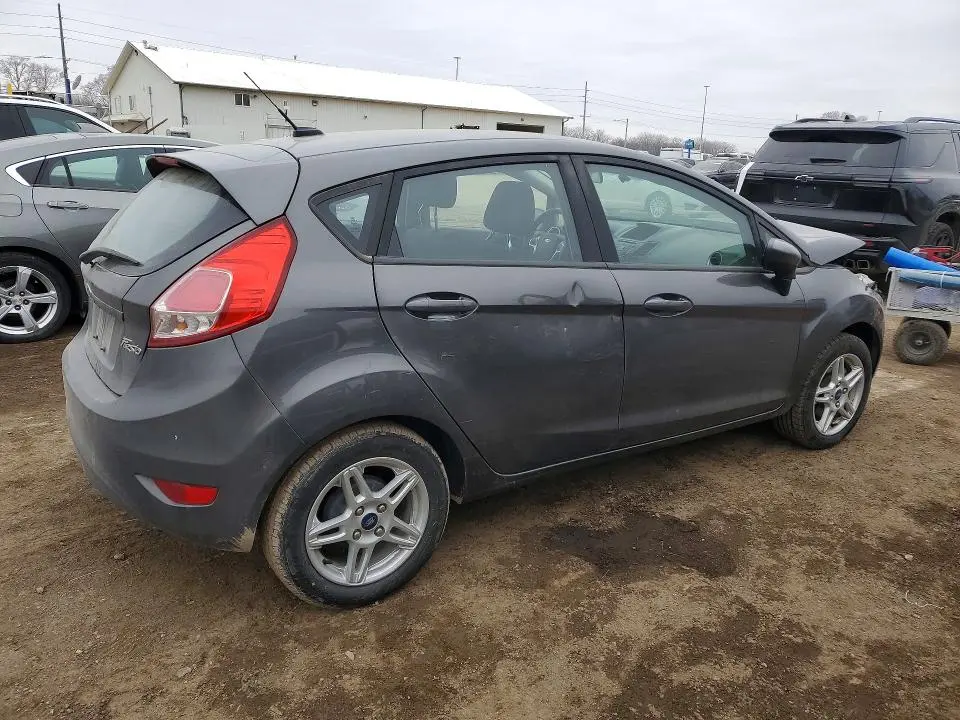 2019 FORD FIESTA SE  