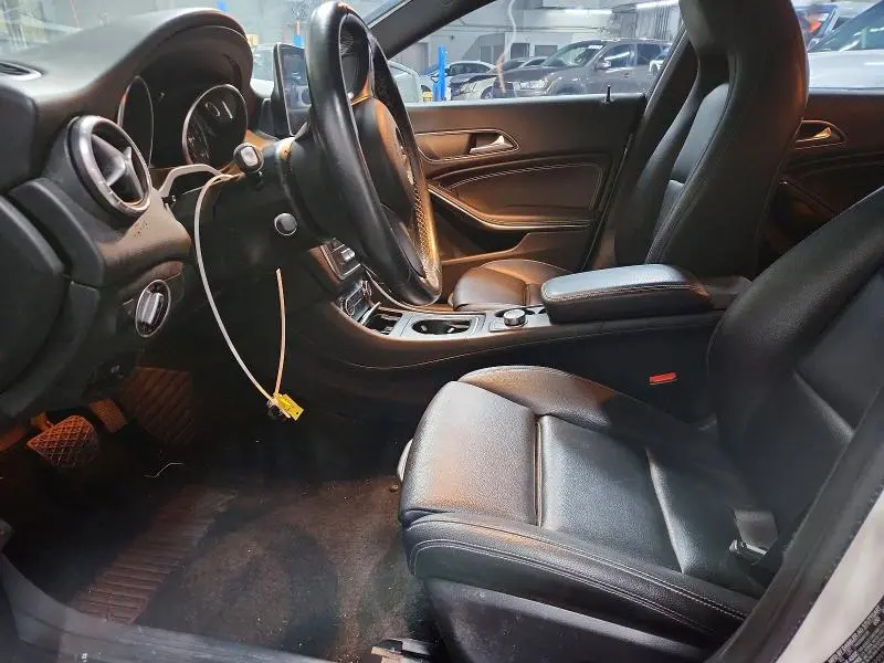 2017 MERCEDES-BENZ CLA 250  