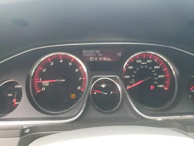 2013 GMC ACADIA SLE  