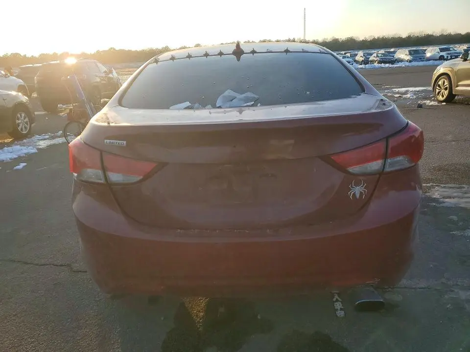 2013 HYUNDAI ELANTRA GLS  