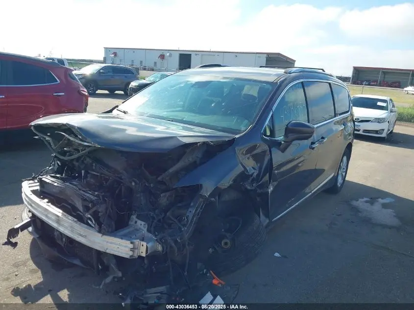 2018 CHRYSLER PACIFICA TOURING L