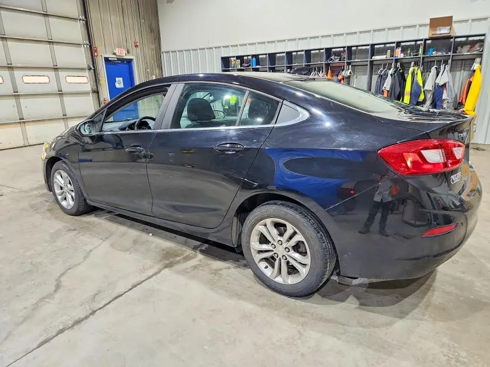 2019 CHEVROLET CRUZE LT  