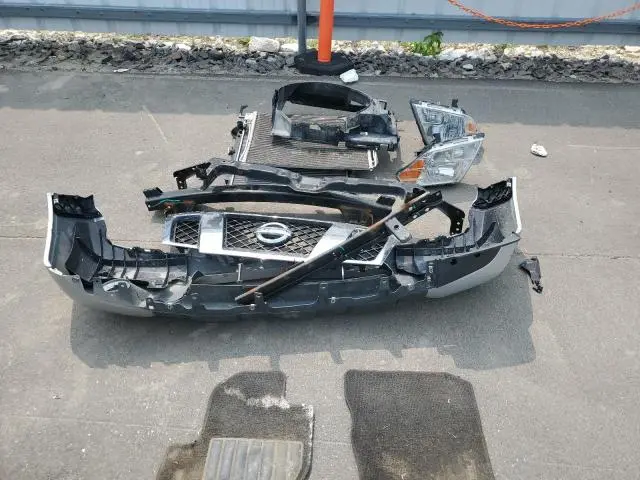 2019 NISSAN FRONTIER S  
