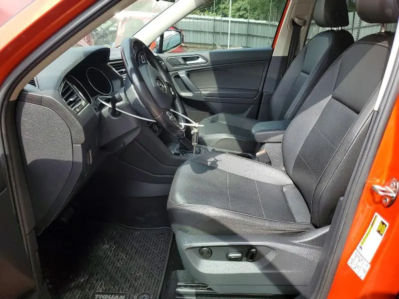 2018 VOLKSWAGEN TIGUAN SE  