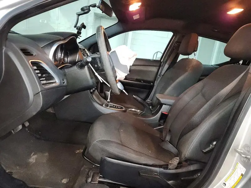 2012 DODGE AVENGER SE  