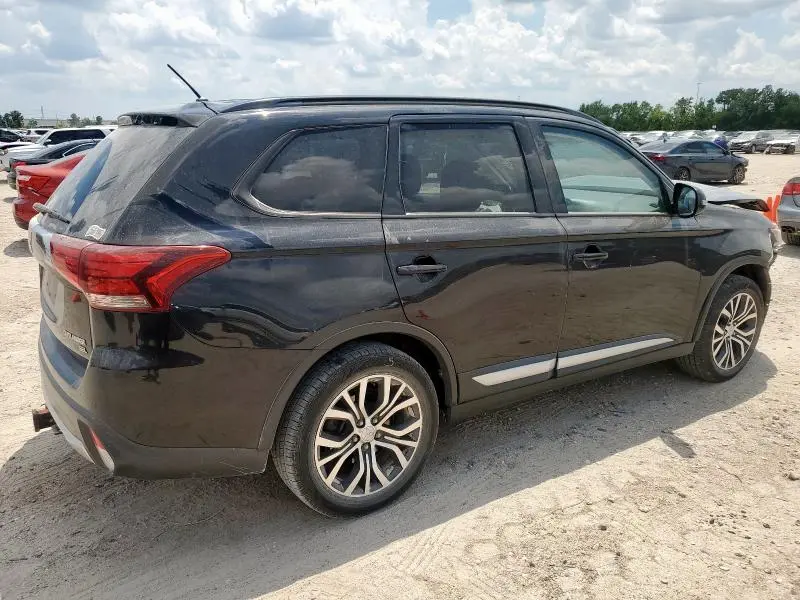 2016 MITSUBISHI OUTLANDER SE  