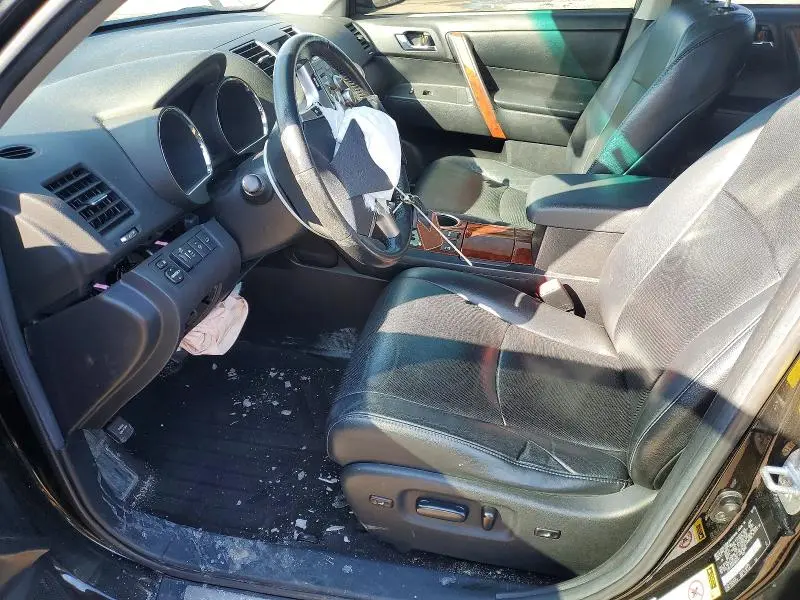 2011 TOYOTA HIGHLANDER LIMITED  