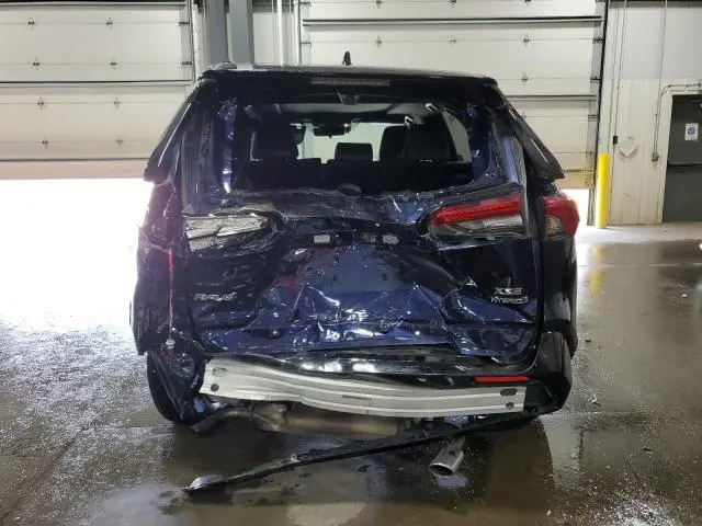 2020 TOYOTA RAV4 XSE  