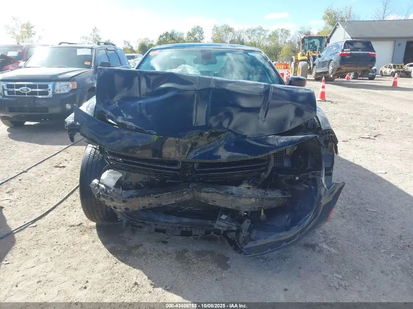 2015 DODGE CHARGER SXT