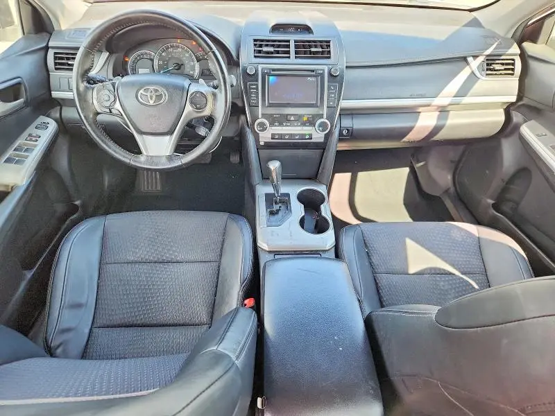 2013 TOYOTA CAMRY SE  