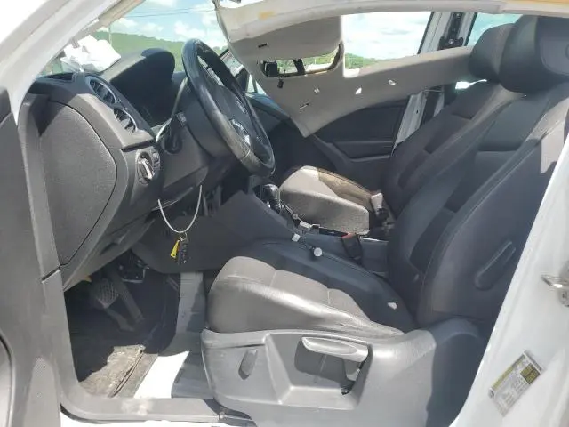 2015 VOLKSWAGEN TIGUAN S  