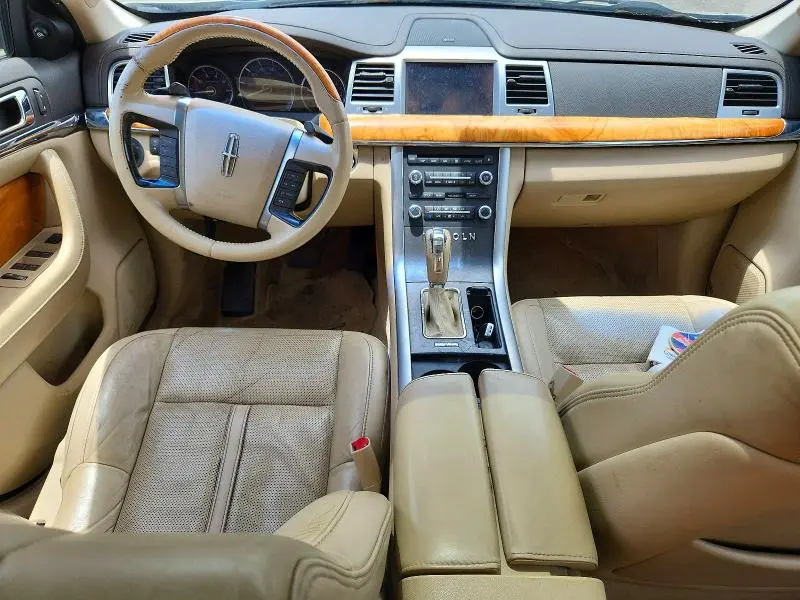 2011 LINCOLN MKS   