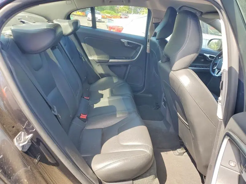 2016 VOLVO S60   